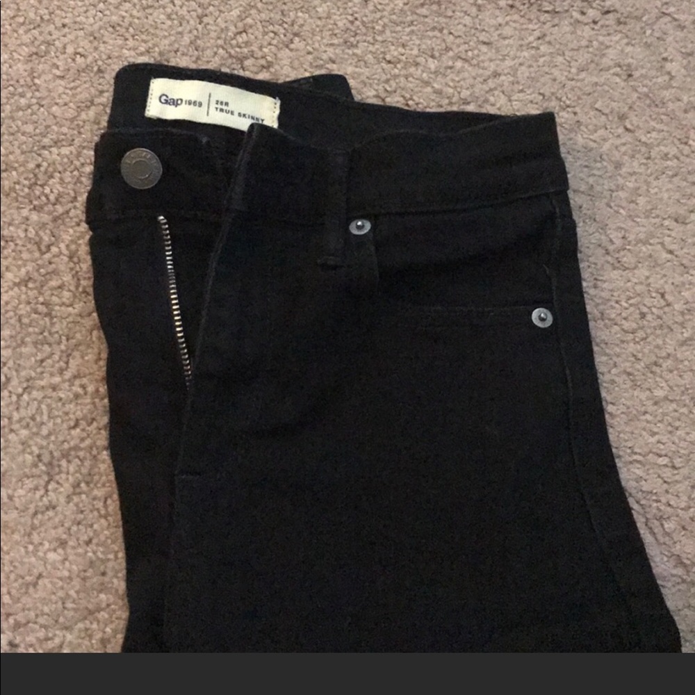 Black skinny jeans